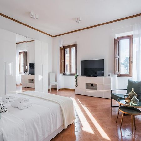 The Best Rent - Four-Room Apartment A Few Steps From The Trevi Fountain Eksteriør billede