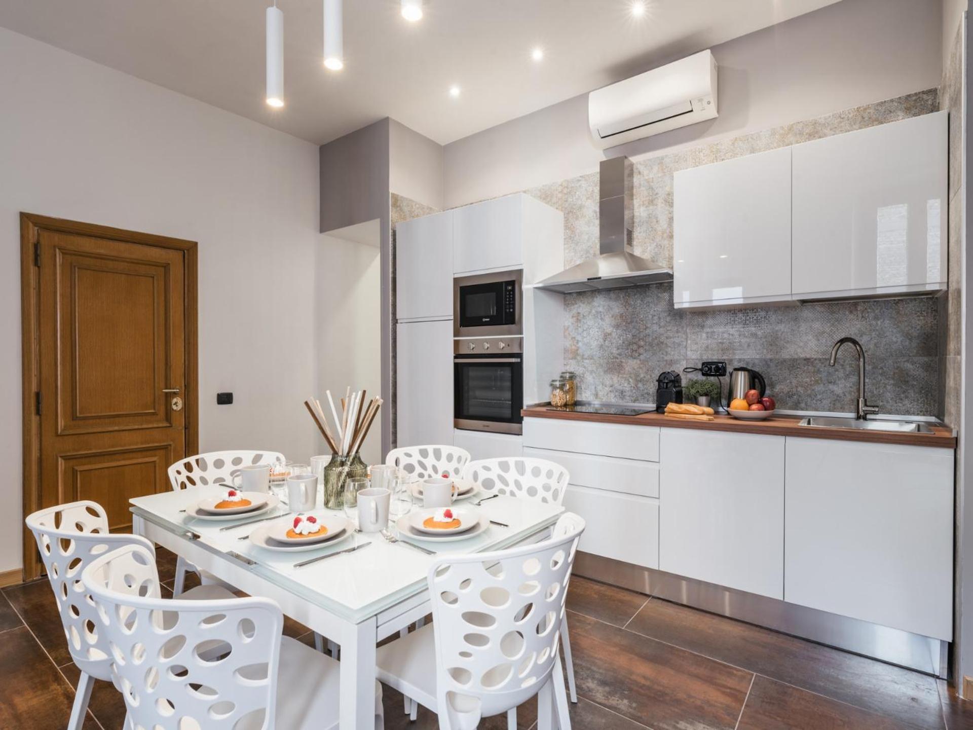 The Best Rent - Four-Room Apartment A Few Steps From The Trevi Fountain Eksteriør billede